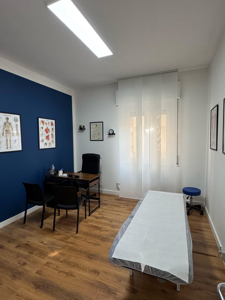 Sala trattamenti dello studio fisioterapico